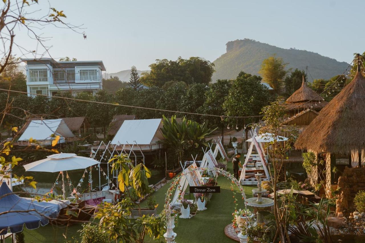 Nang Non Camping Ville นางนอนแค้มป์ปิ้งวิลล์ Mae Sai Exterior photo