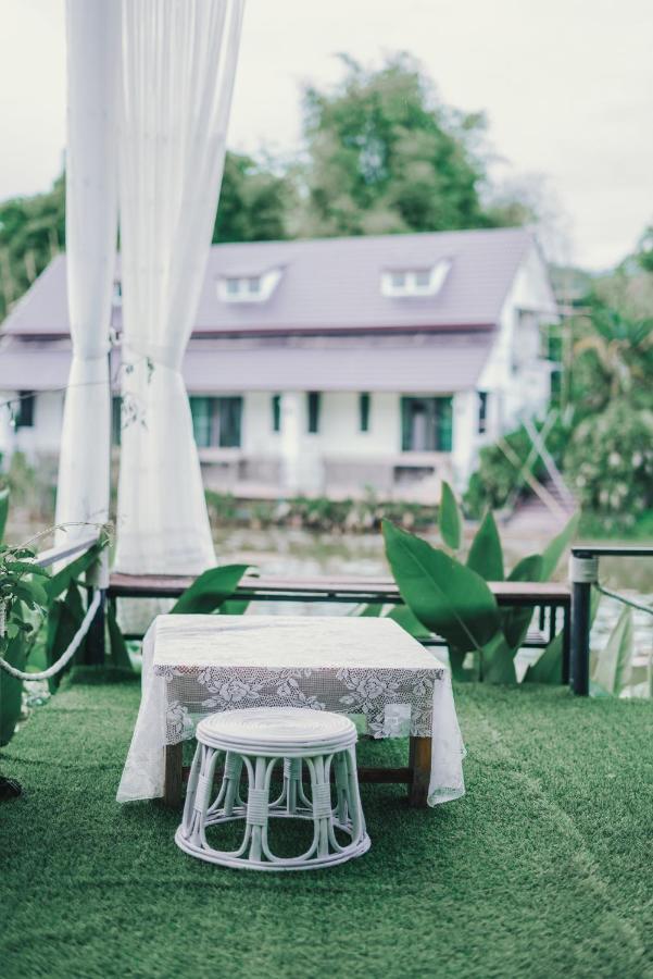 Nang Non Camping Ville นางนอนแค้มป์ปิ้งวิลล์ Mae Sai Exterior photo